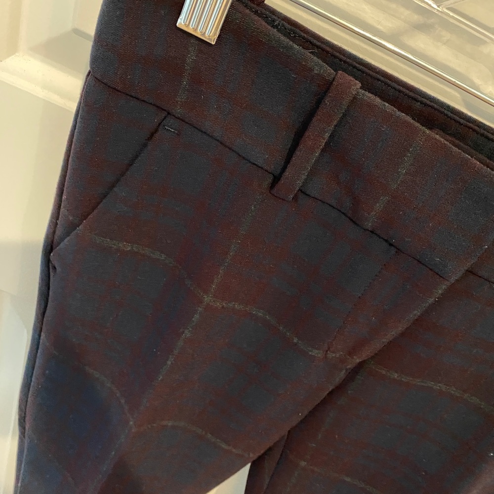 Ann Taylor Plaid Dark Sky Pants Size | 2